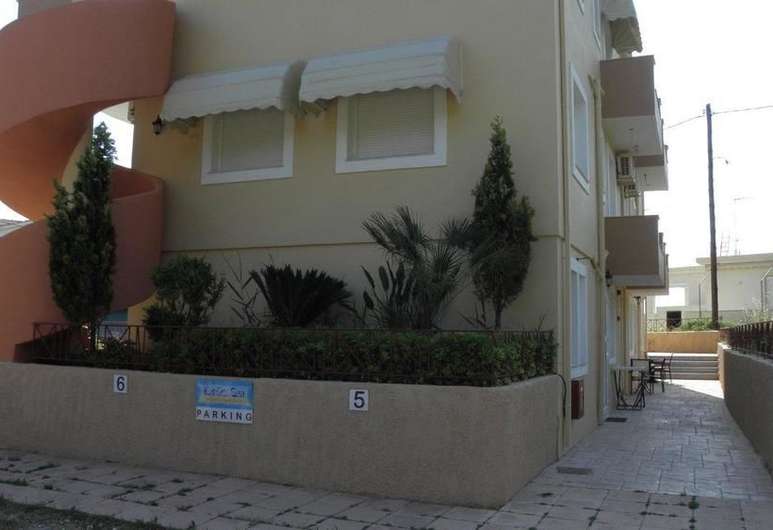 Karfas Sea Apartments