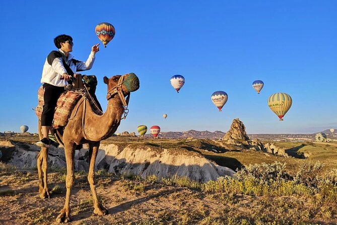 Vue panoramique sur la Cappadoce avec la balade à dos de chameau