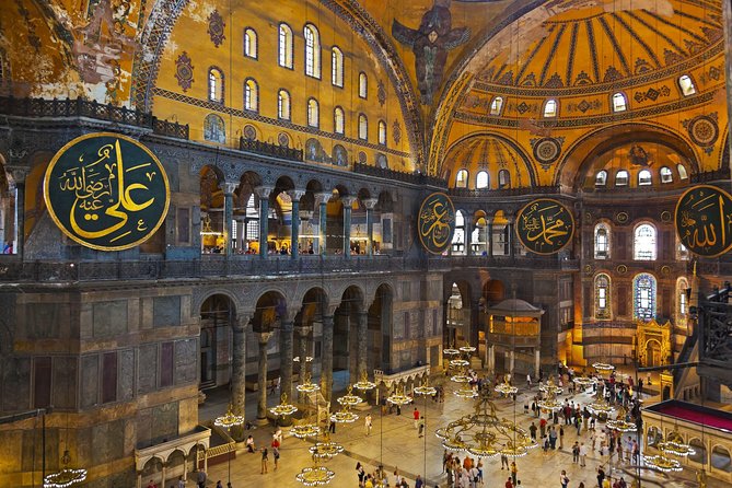 Puntos destacados de día completo de la ciudad vieja de Estambul, incluido almuerzo y entradas