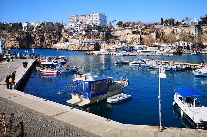 Excursion d'une journée à Antalya et dans la vieille ville de Kaleici au départ de Side