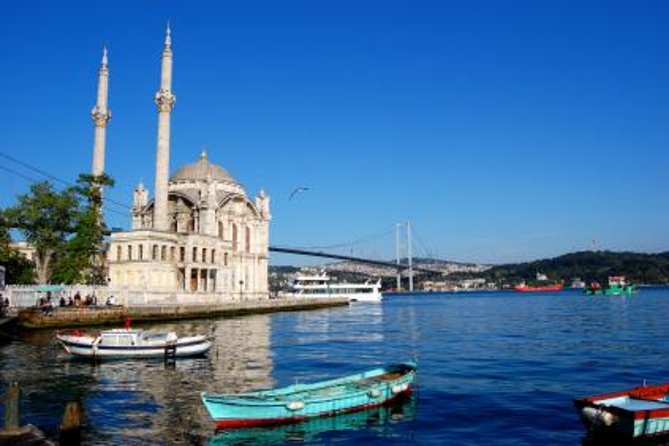 Excursion sur la côte d'Istanbul : croisière en petit groupe sur le Bosphore et bazar égyptien d'Istanbul