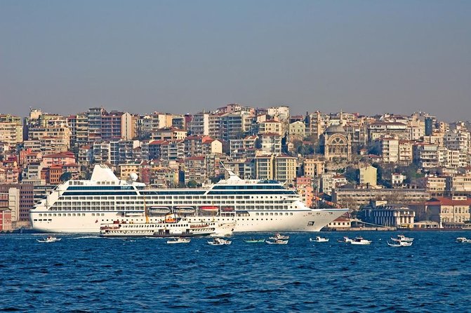 Traslado privado al puerto de llegada de Estambul