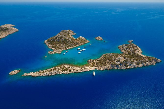 جولة Kekova و Sunken City المشتركة من ميناء Kas مع الغداء