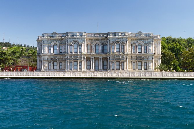 Excursión de medio día a Estambul por Asia con el Palacio Beylerbeyi