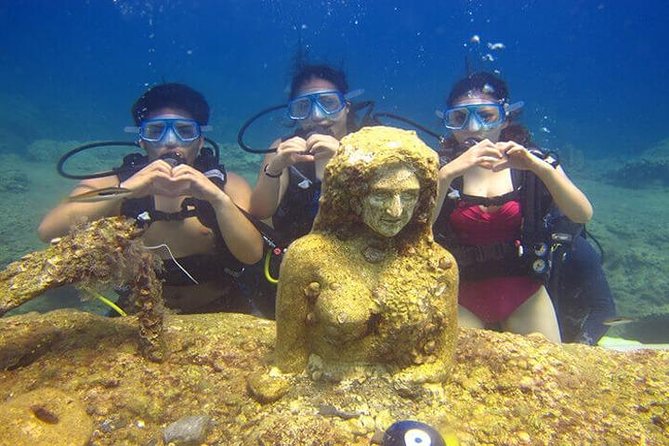 Tauchen im Side Underwater Museum