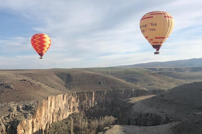 Vol en montgolfière dans la vallée d'Ihlara