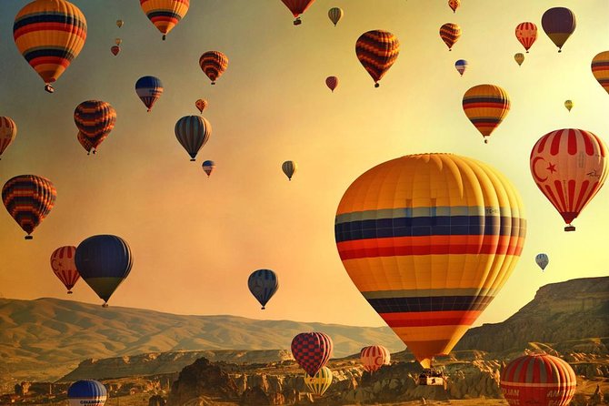 Découvrez la Cappadoce en montgolfière