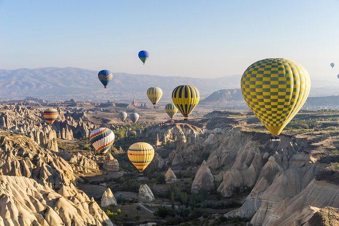 Paseo en globo aerostático garantizado en Capadocia