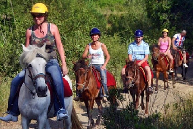 Safari à cheval dans la ville fantôme