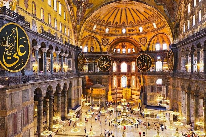 Vormittag in Istanbul: Halbtagestour mit Blauer Moschee, Hagia Sophia und Großem Basar