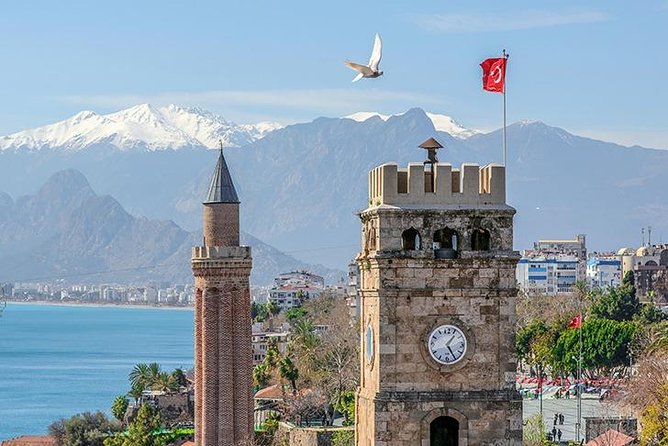 Seite: Stadtrundfahrt durch Antalya