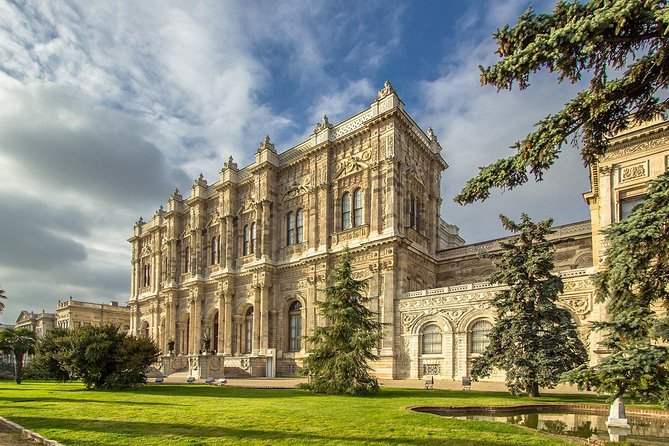 Palacio de Dolmabahçe: entrada sin colas con visita guiada