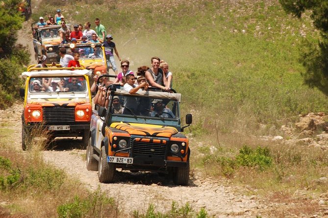 Öğle yemeği ile Bodrum Yarımadası çevresinde Jeep Safari