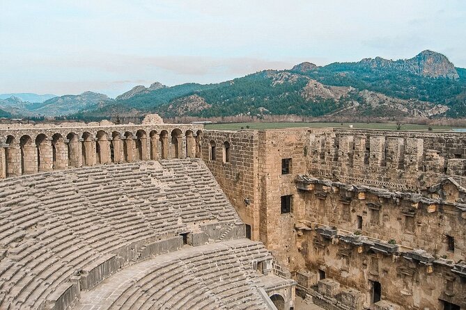 Visite en petit groupe de Perge et Aspendos avec déjeuner au départ d'Antalya