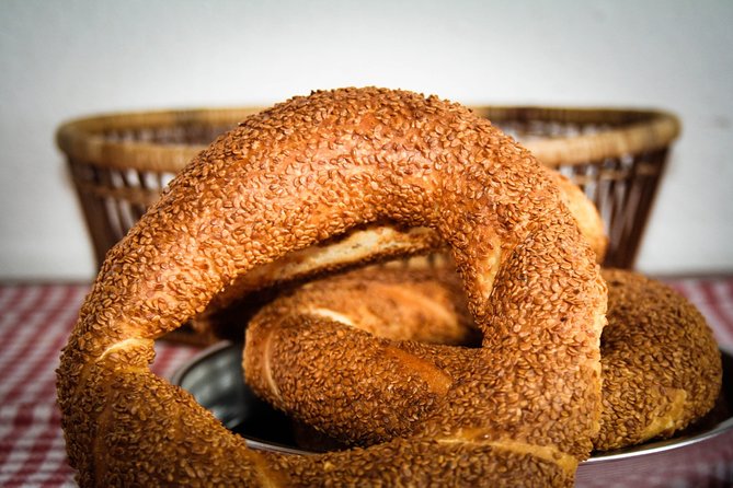 Withlocals LIVE backen türkisches Brot mit einem professionellen Kochkurs