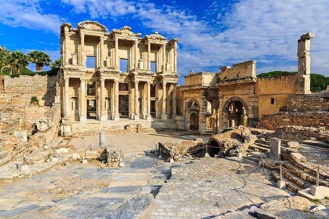 Kuşadası'ndan Komple Efes ve Şirince Turu