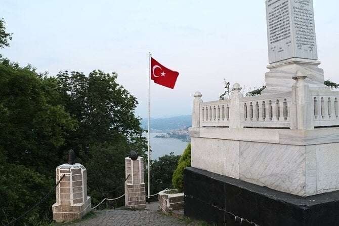 Trabzon'un tarihi tarafı rehberli günlük tur - Yalnız/Grup/Çift