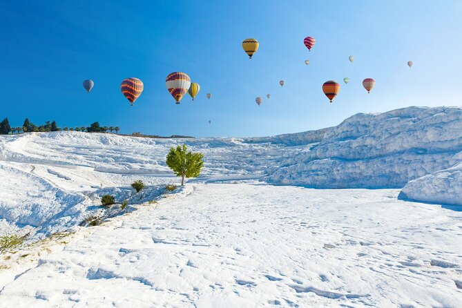 Kostengünstiger Pamukkale-Heißluftballonflug