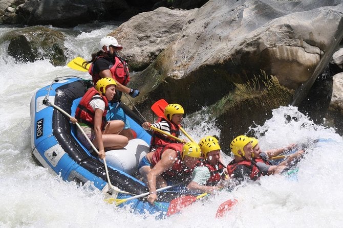 Tour de rafting en el cañón de Koprulu desde Alanya