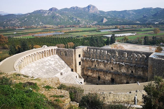 Excursion d'une journée à la cascade de Manavgat, à Aspendos et à Side depuis les hôtels de la région d'Alanya