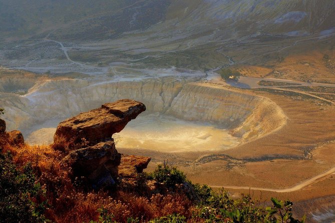 Kos'tan volkanik Nisiros adasına Ortak Günlük Gezi