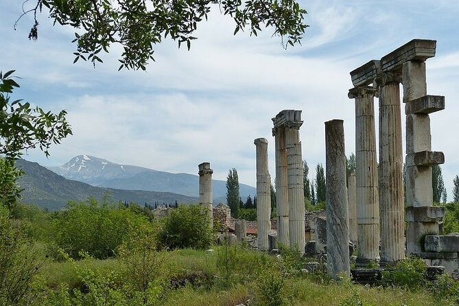 Visite d'Aphrodisias par Khalid