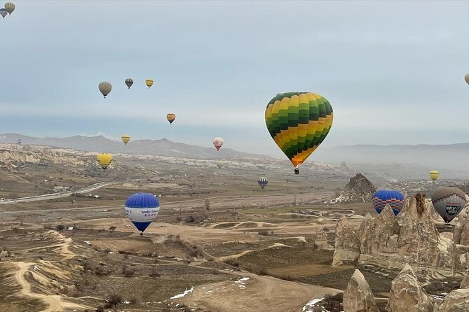 Kapadokya'da sıcak hava balonu gezileri