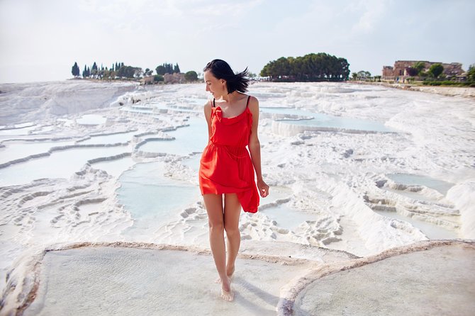 Excursion d'une journée à Pamukkale et Hiérapolis depuis Kusadasi