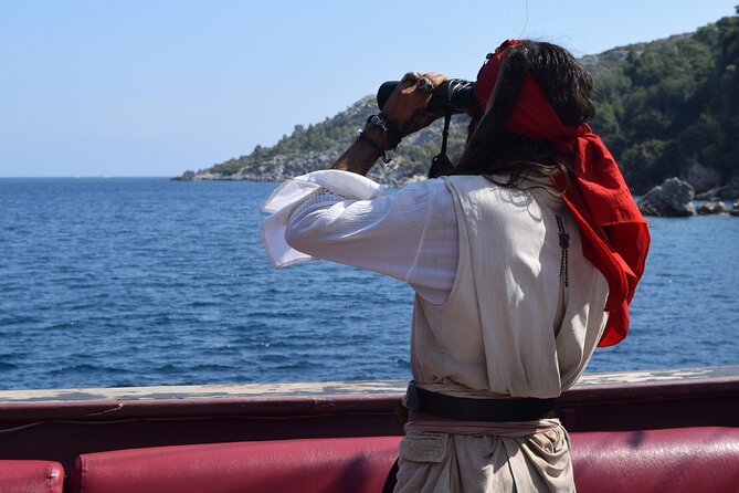 Paseo en barco pirata desde Bodrum