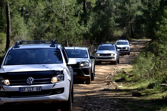 Side'den Toros Dağları'nda off-road araç turu ve rafting deneyimi