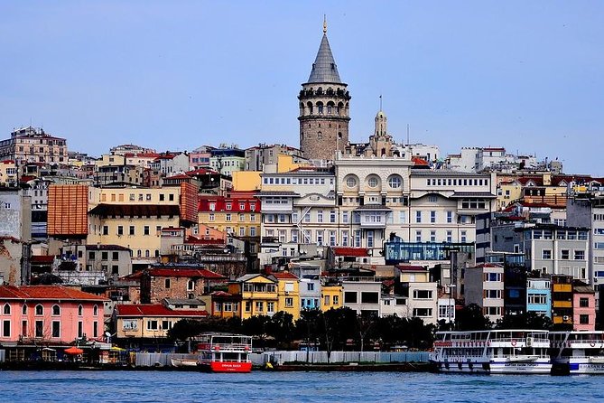 Arrivo Trasferimento privato dall'aeroporto IST o SAW a Istanbul, Levent o Taksim in autobus