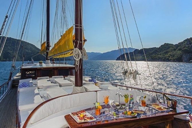 Crociera blu su uno yacht privato - Fethiye a Fethiye feat. Golfo di Gocek