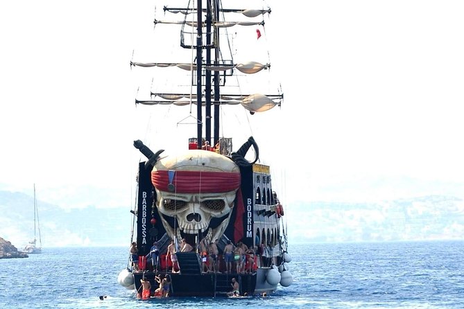 Viaggio in barca dei pirati tutto compreso da Bodrum