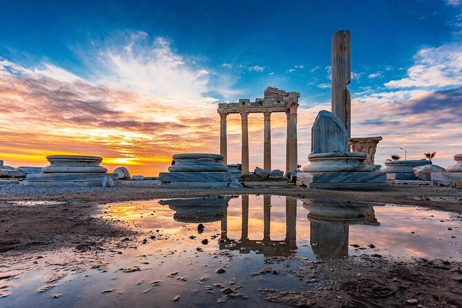 Ganztägige Tour nach Perge, Aspendos, Side und Kursunlu-Wasserfall