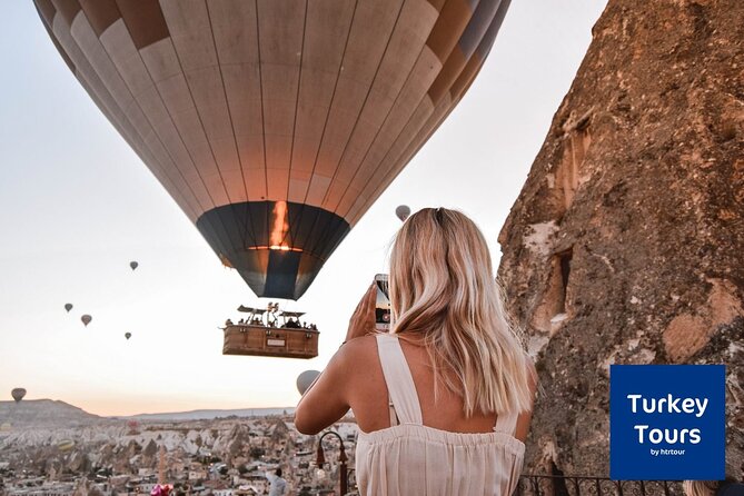 Observation de ballons au lever du soleil et coucher de soleil en Cappadoce - Circuit de 2 jours au départ d'Istanbul