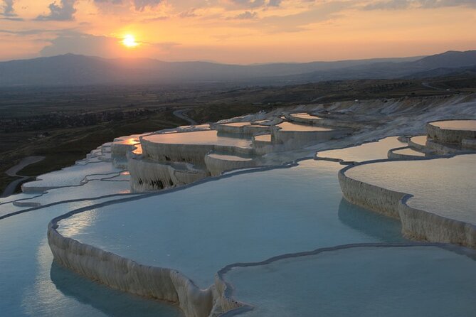 Antalya'dan Pamukkale ve Hierapolis Turu