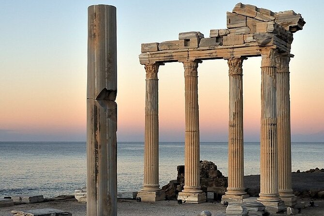 Öğle Yemeği ile Tam Gün Antalya Turu ve Manavgat Şelalesi