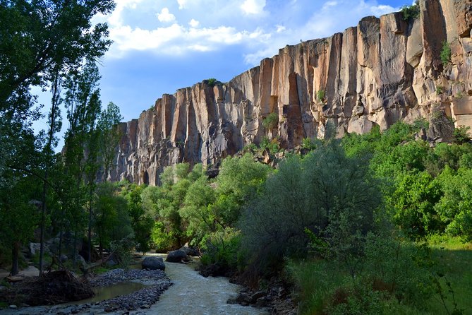 Ganztägige Tour in Kappadokien mit Ihlara-Wanderung und unterirdischer Stadt