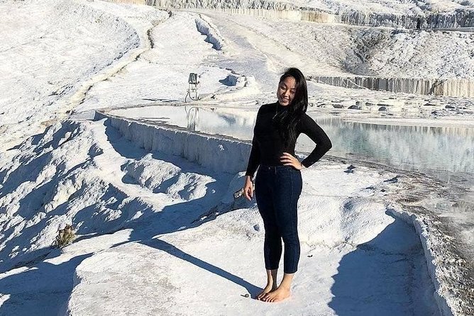 İstanbul'dan Bir Turda Pamukkale'nin Harika Manzarasını Görün