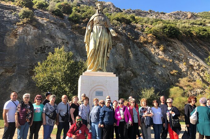 Kuşadası Limanı'ndan Öğle Yemeği ile Özel Efes Turu