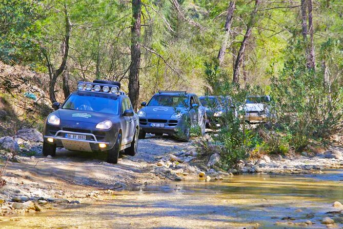 Canyoning Aventure. Safari autour de Koycegiz avec Porsche Cayenne. De Marmaris