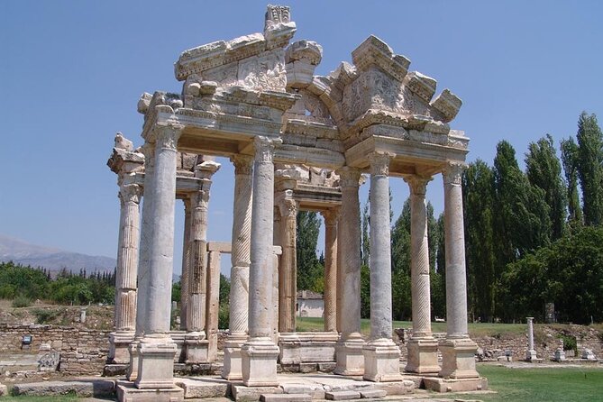 Pour les croiseurs: visite privée d'Aphrodisias depuis le port de Kusadasi