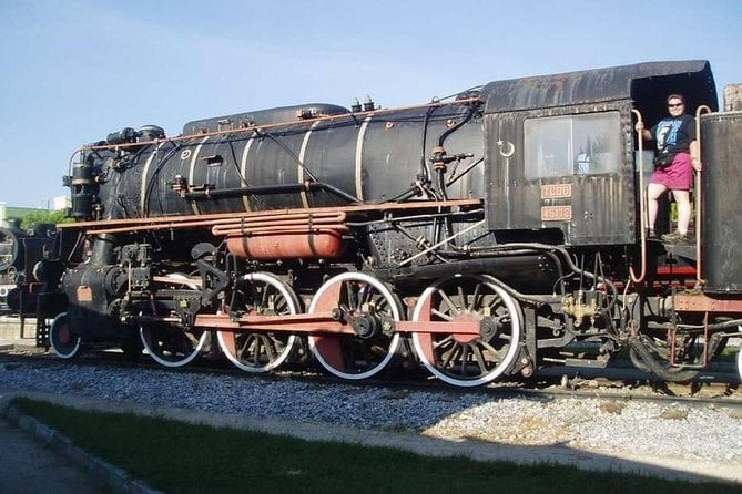 Kuşadası Limanı'ndan Efes ve Kirazlı Köyü'ne Özel Tur