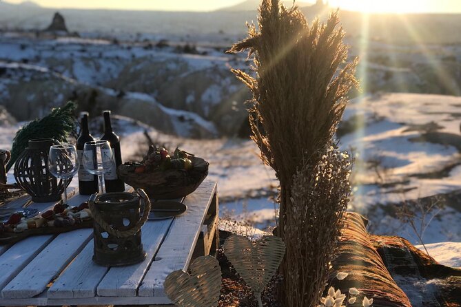 Expérience privée de coucher de soleil et de dégustation de vin en Cappadoce