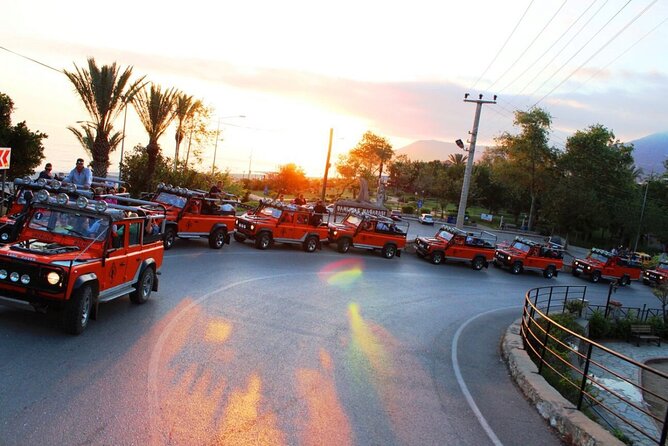 Alanya Night Safari with Boat Tour and Dinner at Dim River