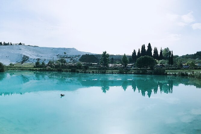 Prelievo dalla stazione degli autobus di Denizli incluso Daily Guide Pamukkale Tour