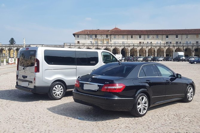 Aeroporto di Antalya (AYT) all'hotel o all'indirizzo di Kemer - Trasferimento privato di andata e ritorno