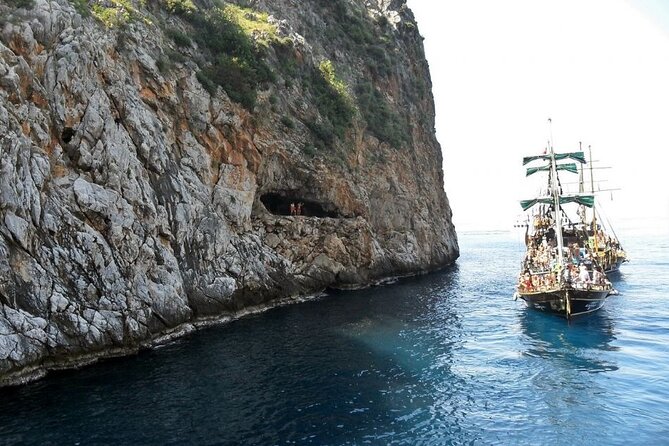 Full-Day Alanya Cruise with Turkish Lunch and Roundtrip Transfer