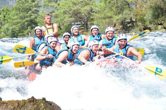 Excursion de rafting et safari en quad au canyon de Koprulu