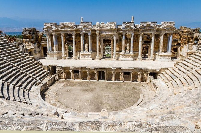 Tour privato alle sorgenti termali di Pamukkale e all'antica città di Afrodisia